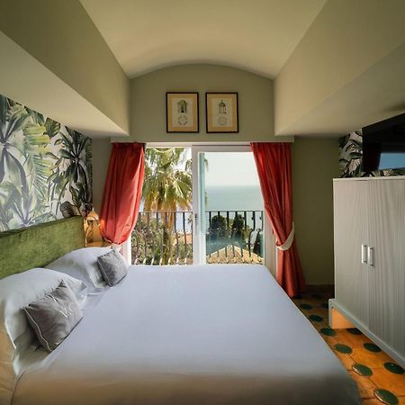 Hotel Villa Carlotta Таормина Екстериор снимка