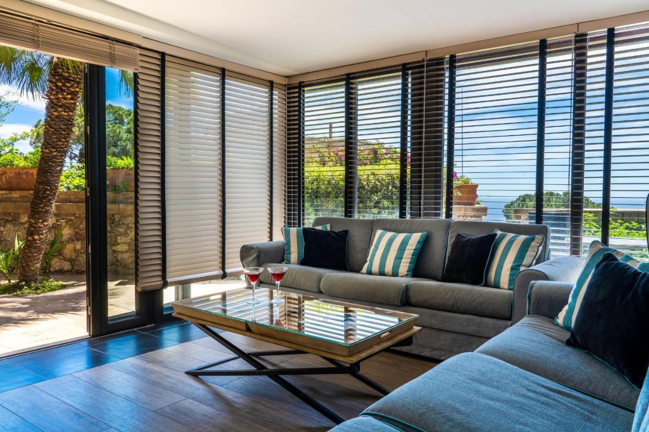 Hotel Villa Carlotta Таормина Екстериор снимка