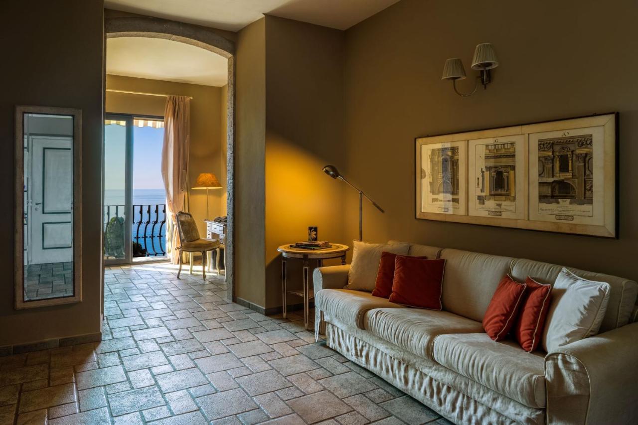 Hotel Villa Carlotta Таормина Екстериор снимка