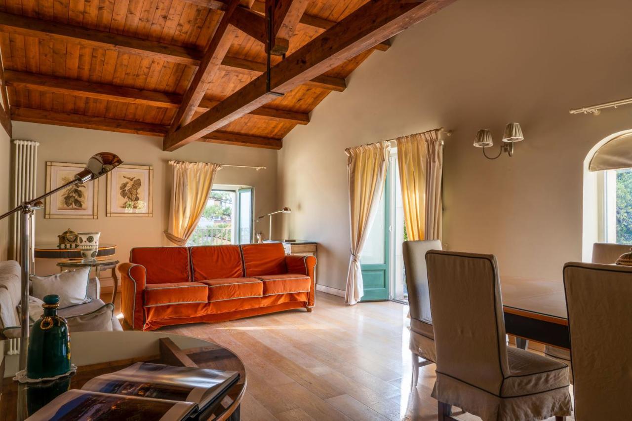 Hotel Villa Carlotta Таормина Екстериор снимка
